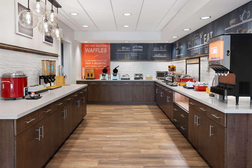 Hampton Inn Cleveland-Airport/Tiedeman Road Brooklyn Restaurante foto